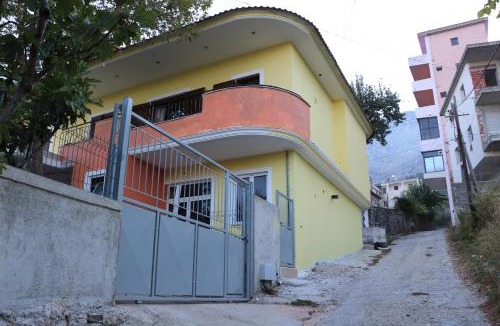 Libohove House | Bujtina DHULI