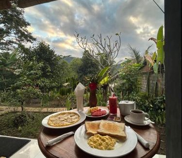 Sidemen House | Buntera Homestay Sidemen