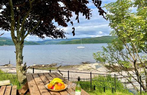 Tighnabruaich Apartment | Bute View