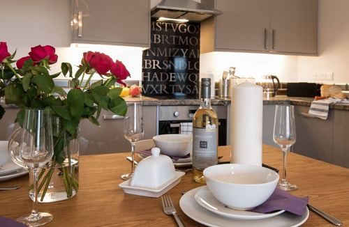 Gattonside Cottage | BYRE, Gattonside - sleeps 4 in 2 bedrooms