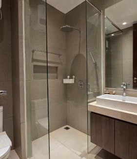 Surabaya Apartment | Cétait le luxe at the Rosebay