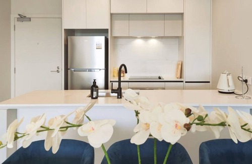Albany Apartment | C05 · Luxurious 2 bedroom apartment– family friendly