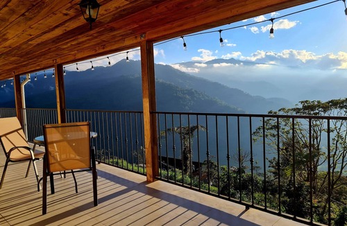Pacuare Reserve Cabin | Cabaña en la Montaña Cerca del Parque Nacional Tapantí Orosi, Cartago Costa Rica