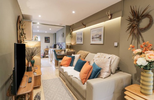 Powfoot Cottage | Cabin ∙ 1 bedroom ∙ 2 guests