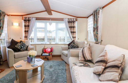 Jedburgh Cottage | Cabin ∙ 2 bedrooms ∙ 6 guests