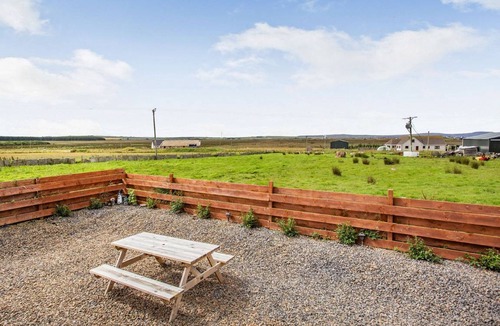 Mey Cottage | Cabin ∙ 2 bedrooms ∙ 4 guests