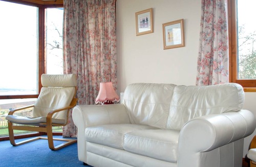 Fortrose Cottage | Cabin ∙ 2 bedrooms ∙ 4 guests