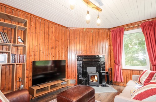 Lairg Cottage | Cabin ∙ 2 bedrooms ∙ 5 guests