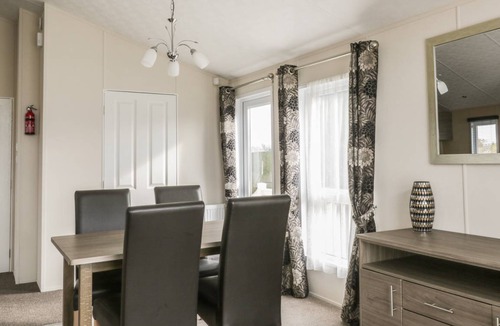 Southerness Cottage | Cabin ∙ 2 bedrooms ∙ 4 guests
