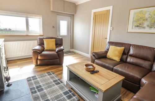 Newton Stewart Cottage | Cabin ∙ 2 bedrooms ∙ 4 guests