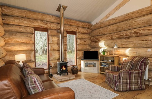 North Kessock Cottage | Cabin ∙ 2 bedrooms ∙ 4 guests