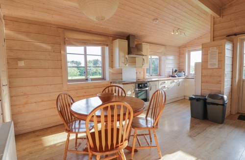 Kirkbean Cottage | Cabin ∙ 2 bedrooms ∙ 4 guests