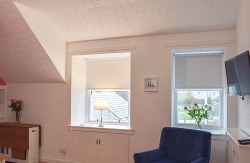 Ballantrae Cottage | Cabin ∙ 2 bedrooms ∙ 4 guests