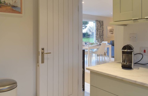 Bilston Cottage | Cabin ∙ 2 bedrooms ∙ 4 guests