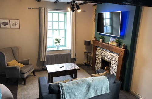 Gatehouse-of-Fleet Cottage | Cabin ∙ 2 bedrooms ∙ 4 guests