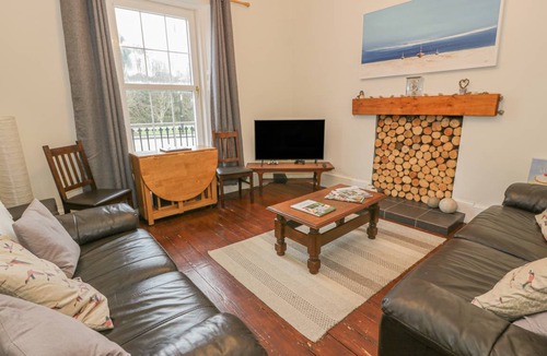 Gatehouse-of-Fleet Cottage | Cabin ∙ 2 bedrooms ∙ 4 guests