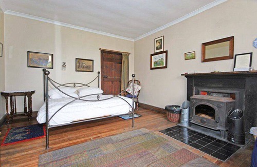 Hawick Cottage | Cabin ∙ 3 bedrooms ∙ 6 guests