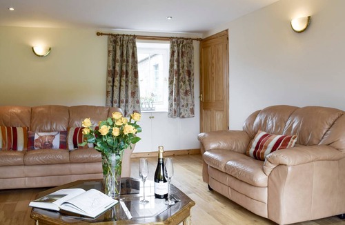 Balfron Cottage | Cabin ∙ 3 bedrooms ∙ 6 guests