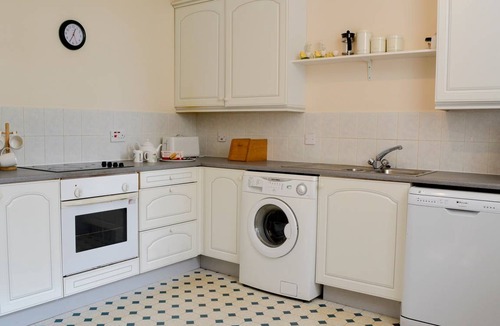 Laurencekirk Cottage | Cabin ∙ 3 bedrooms ∙ 6 guests