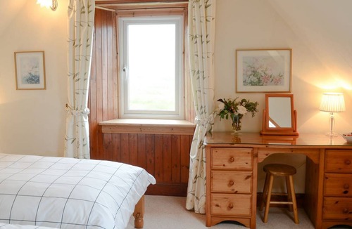 Strathcarron Cottage | Cabin ∙ 3 bedrooms ∙ 5 guests