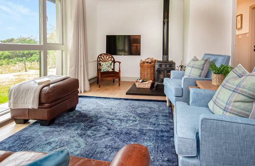 Dingwall Cottage | Cabin ∙ 3 bedrooms ∙ 5 guests