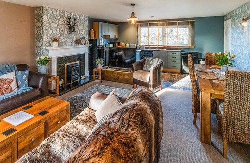 Tain Cottage | Cabin ∙ 3 bedrooms ∙ 6 guests