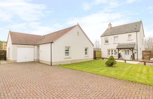 Ayr Cottage | Cabin ∙ 3 bedrooms ∙ 6 guests