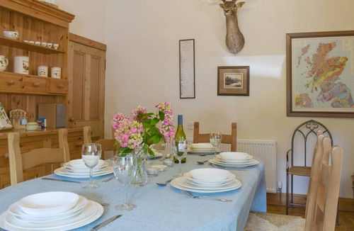 Aberfeldy Cottage | Cabin ∙ 3 bedrooms ∙ 5 guests