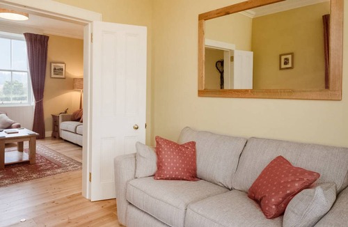 Pencaitland Cottage | Cabin ∙ 4 bedrooms ∙ 8 guests