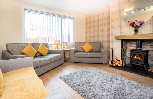 Brora Cottage | Cabin ∙ 4 bedrooms ∙ 7 guests