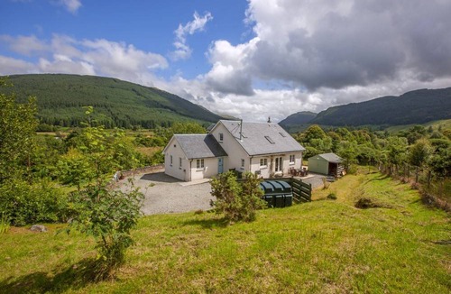 Strachur Cottage | Cabin ∙ 4 bedrooms ∙ 8 guests