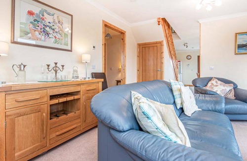 Brora Cottage | Cabin ∙ 4 bedrooms ∙ 8 guests