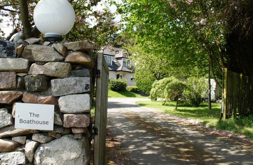 Maryculter Cottage | Cabin ∙ 5 bedrooms ∙ 9 guests