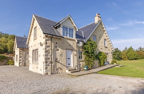 Ardgay Cottage | Cabin ∙ 5 bedrooms ∙ 10 guests