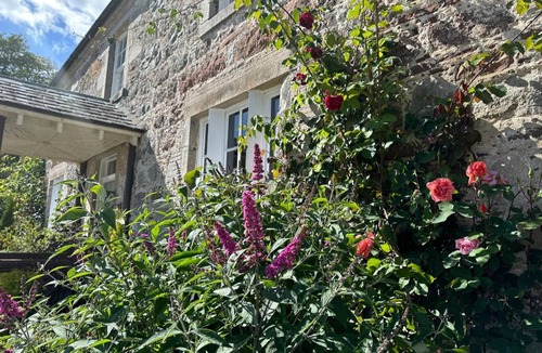 Golspie Cottage | Cabin ∙ 5 bedrooms ∙ 10 guests