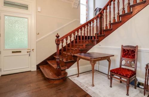 Rothesay Cottage | Cabin ∙ 5 bedrooms ∙ 10 guests