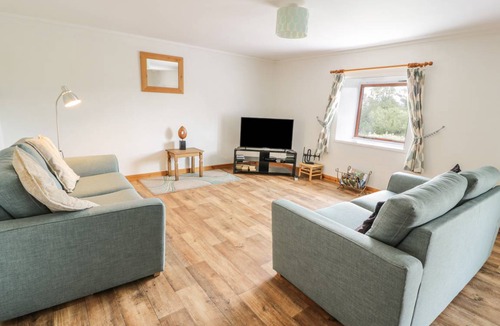 Newton Stewart Cottage | Cabin ∙ 2 bedrooms ∙ 4 guests