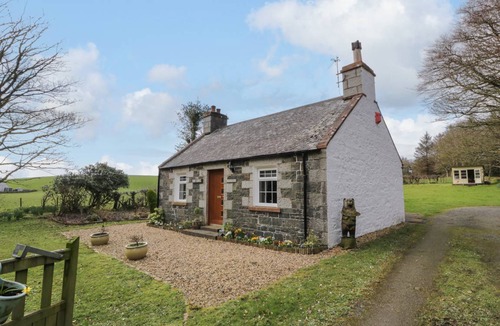 Stranraer Cottage | Cabin ∙ 2 bedrooms ∙ 4 guests