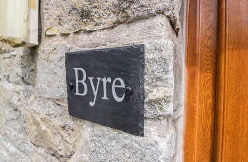 Newton Stewart Cottage | Cabin ∙ 3 bedrooms ∙ 6 guests