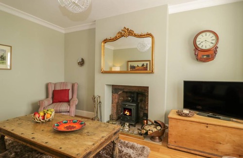 Annan Cottage | Cabin ∙ 2 bedrooms ∙ 4 guests