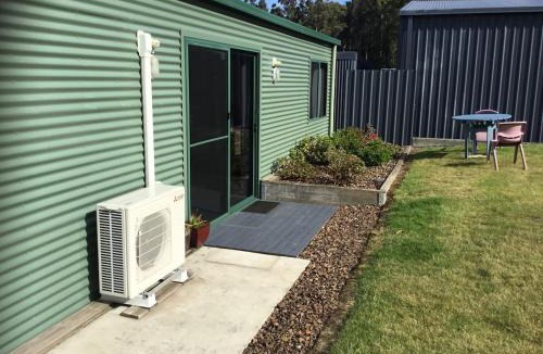 Pipers River Apartment | Cabin in the Tasmanian Bush - Tranquility!