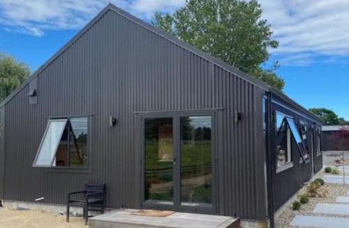 Cambridge House | Cabin-on-Swayne