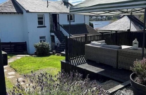 Garelochhead Apartment | Caerphilly on the Gareloch
