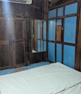 Parangtritis House | Cafe de Paris Homestay