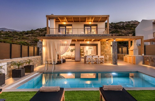 Sissi Villa | Calma Villa East