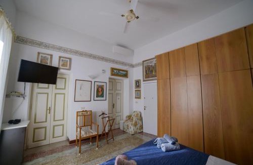Tropea House | Camera ADHARA