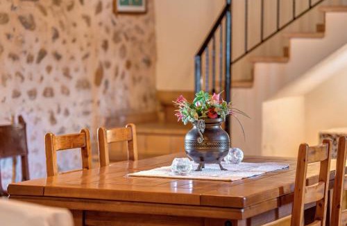 Buger Villa | Can Nyany