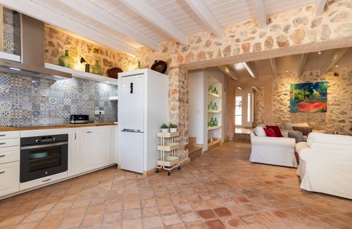 Petra House | Can Pedro