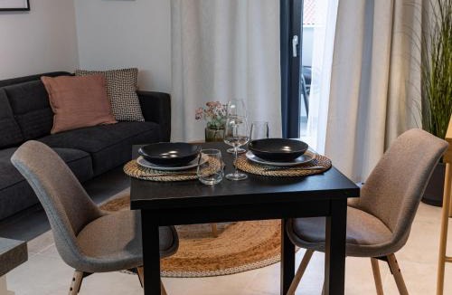 Xanthi Apartment | Canva Living