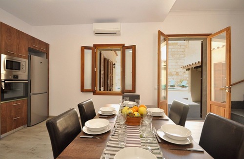 Sineu House | Caragol, 6 pax, private pool, wifi and AACC!, Casa de pueblo en Sineu con piscina privada
